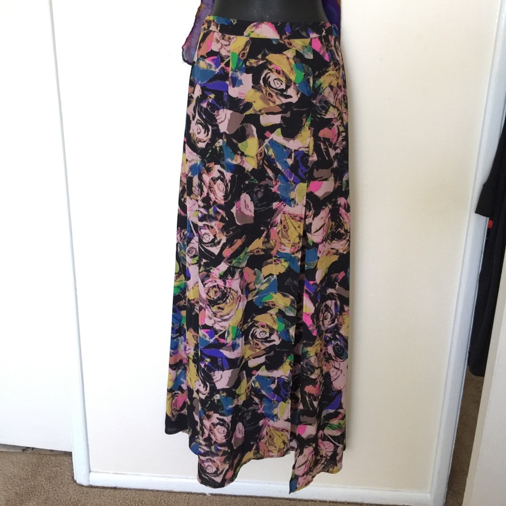 long skirt